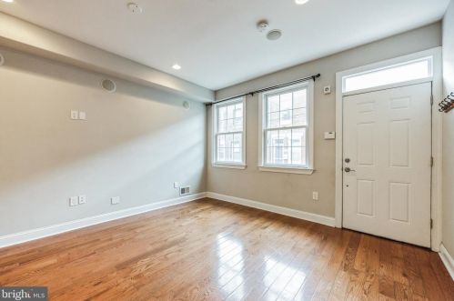 1913 Annin St, Philadelphia PA  19146-2907 exterior