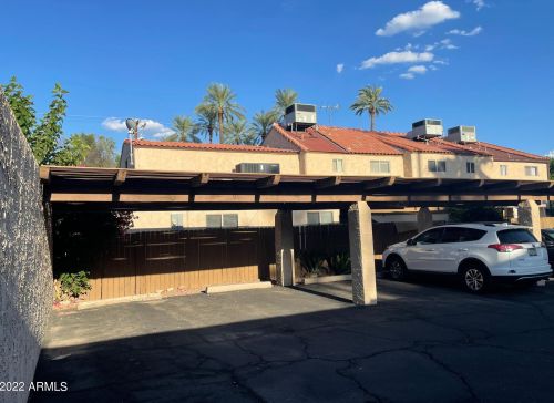 3008 46 St, Phoenix AZ 85040-1767 exterior