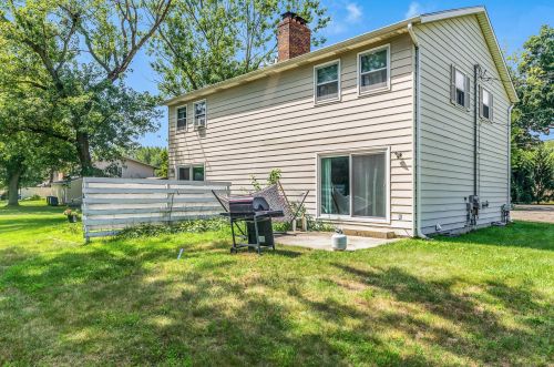 7581 12 St, Kalamazoo MI 49024-3892 exterior