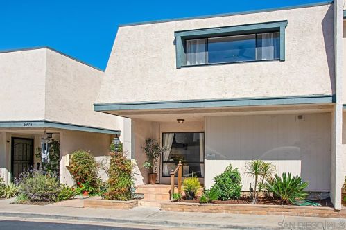 6974 Caminito Perico, San Diego, CA 92119-2426