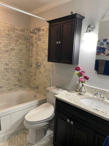 993 Saddle Crk Ln, Bull Valley IL 60014-1933 exterior