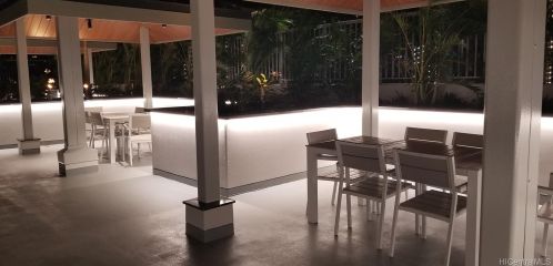 1631 Kapiolani Blvd, Honolulu HI 96814-4718 exterior