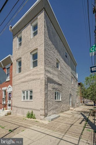 2576 Cedar St, Philadelphia PA 19134-4449 exterior