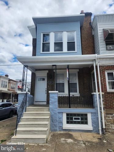 1329 26 St, Philadelphia PA 19146-4402 exterior