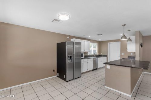 1403 Palomino Dr, Chandler AZ 85224-1639 exterior