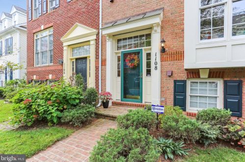 1108 Havencrest St, Rockville MD  20850-6091 exterior