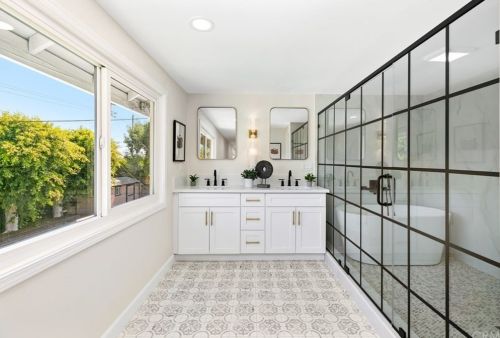 13422 Epping Way, Tustin CA  92780-4743 exterior