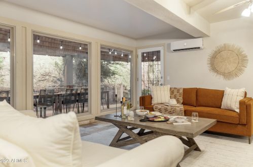 6619 36th St, Phoenix AZ  85018-1004 exterior