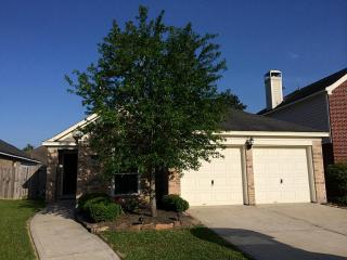 2414 Sandy Fields Ln, Spring TX  77386-2860 exterior