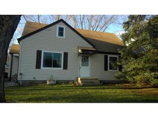 1201 Lealand Rd, Saint Paul MN  55109-2548 exterior
