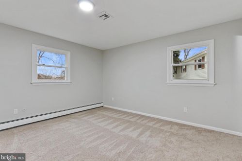 425 Clearview Rd, Hanover PA 17331-1313 exterior