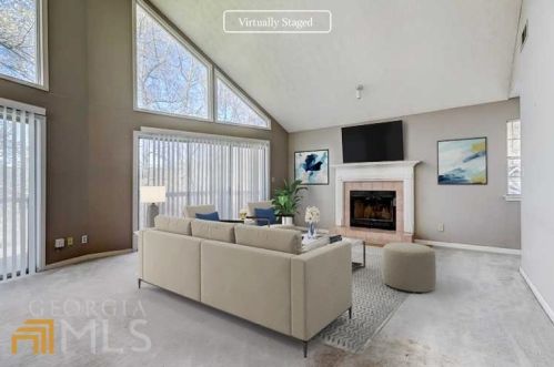 4461 Cary Dr, Lithonia, GA 30039-6509