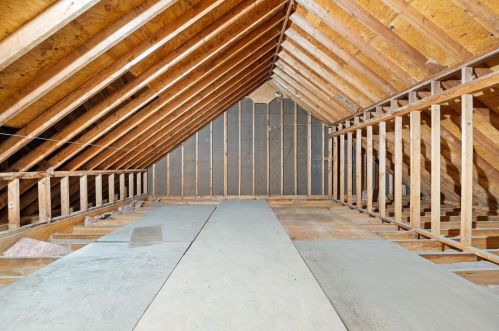 213 Harwick Dr, Pittsburgh PA  15235-5331 exterior