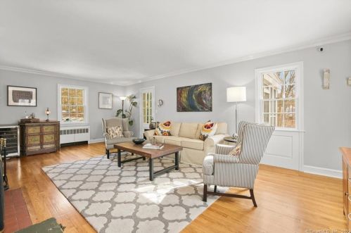 14 Wilton Acres, Wilton CT 06897-4530 exterior