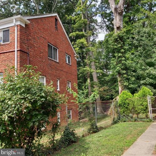 8212 Houston Ct, Silver Spring MD exterior