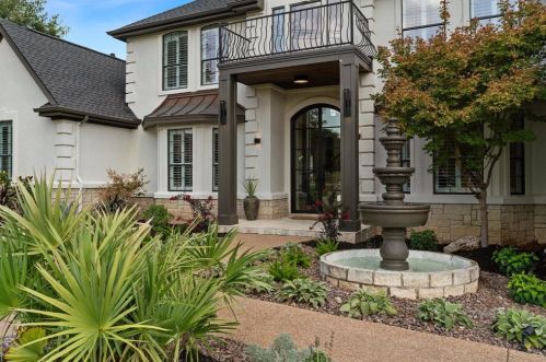 2209 Deleon Ct, Austin, TX 78733-1690