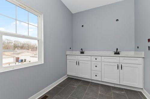 10705 Whipple St, Chicago IL  60655-2128 exterior