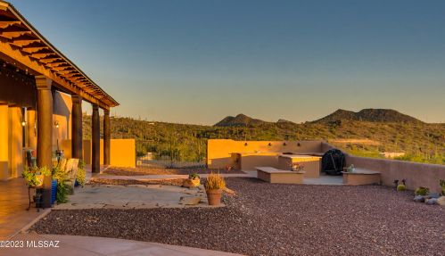 4275 Lightning Ridge Trl, Tucson AZ  85745-8716 exterior