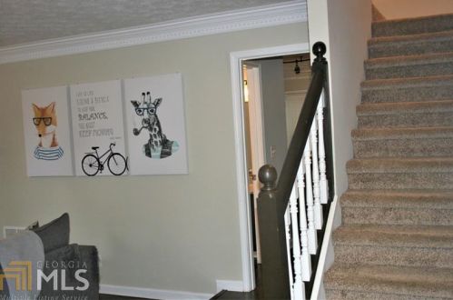 9158 Carroll Manor Dr, Atlanta GA  30350-2012 exterior