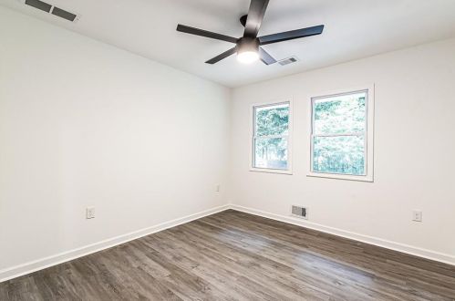 2074 Montrose Dr, Atlanta GA  30344-2355 exterior