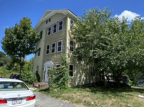 30 Cohasset St, Worcester MA 01604-4762 exterior