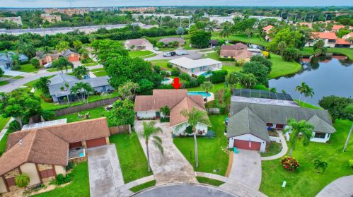 23 Las Flores, Boynton Beach FL 33426-8808 exterior