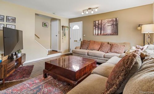 1971 Graefield Rd, Bham MI  48009-5849 exterior