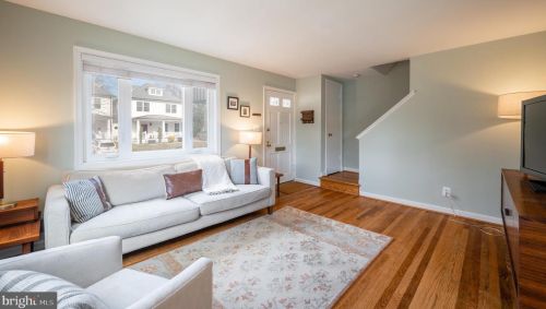 1 Alexandria Ave, Alexandria, VA 22301-2014