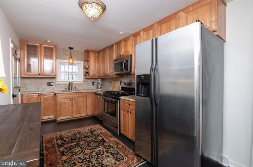 810 Judson St, Philadelphia PA 19121-2036 exterior