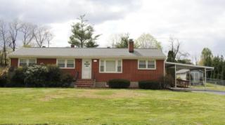 2117 Ellison Ave, Salem, VA 24153-5935
