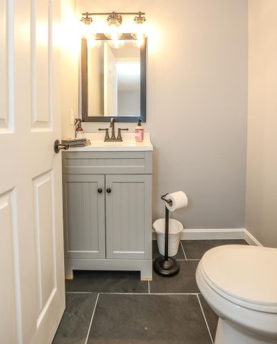 3 Whitewater Dr, Concord NH 03303-1546 exterior