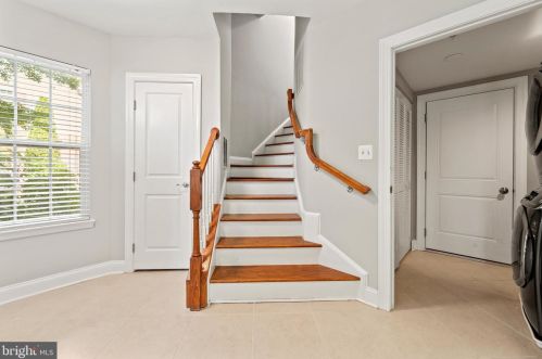 3810 Ft Lincoln Dr, Washington DC 20018-4311 exterior