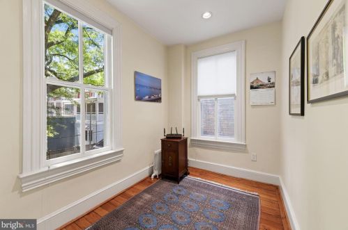 709 Capitol St, Washington DC 20003-1711 exterior