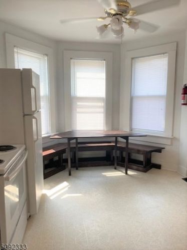 208 Main St, Hackettstown NJ 07840-2039 exterior