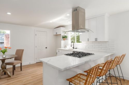 407 Wool St, Folsom CA 95630-2556 exterior