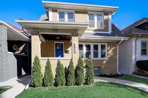 6629 Washtenaw Ave, Chicago IL  60629-1717 exterior