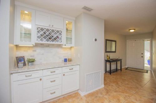 16155 Gardendale Dr, Tampa FL 33624-1132 exterior