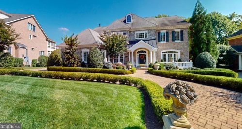 1585 Maddux Ln, Mc Lean, VA 22101-3245