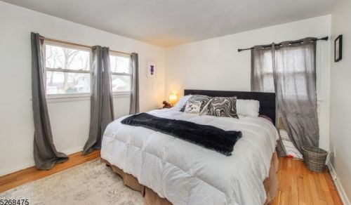 11 Duncan Ln, Rockaway NJ  07866-2807 exterior