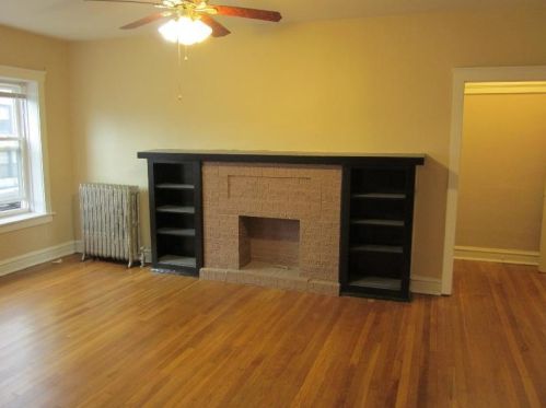 1111 Balmoral Ave, Chicago, IL 60640-1701