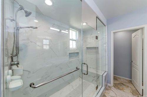 2027 Arnold Way, Fullerton CA 92833-5748 exterior