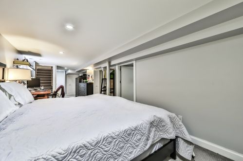 2335 Moffat St, Chicago IL 60647-4312 exterior