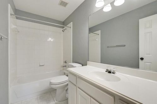 10703 Wild Oak Dr, Frisco TX 75035-8575 exterior