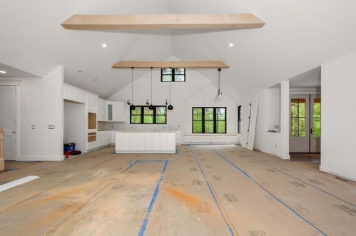 645 Glendale Rd, Wilbraham MA 01095 exterior