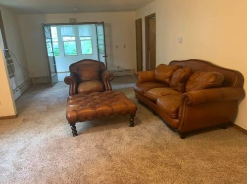 216 2 Ave, South Saint Paul MN 55075-3006 exterior