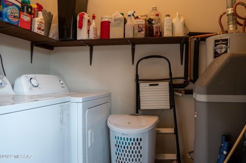 8738 Little Oak Ln, Tucson AZ 85704-0940 exterior