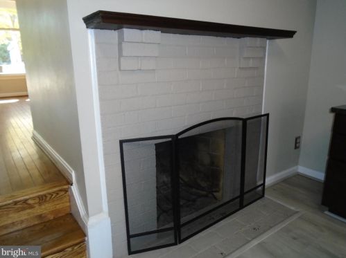 1503 Oronoco St, Alexandria VA  22314-2153 exterior