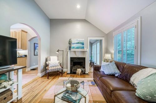 417 Deering Rd, Atlanta GA 30309-2267 exterior