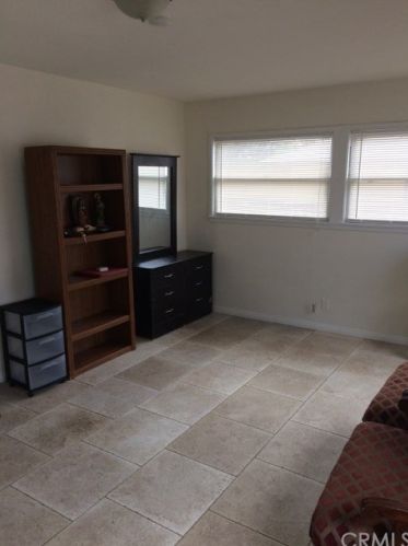 8721 Ramona St, Bellflower CA 90706-6437 exterior