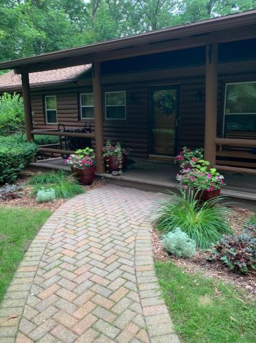 6806 Tall Oaks Rd, Manitowoc WI 54220-9416 exterior